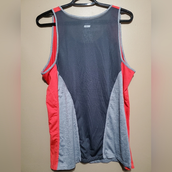 Xxl athletic tank - Picture 2 of 3
